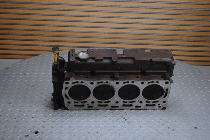 Cylinder head Perkins 1104 - Mypartspace - Diesel engine and